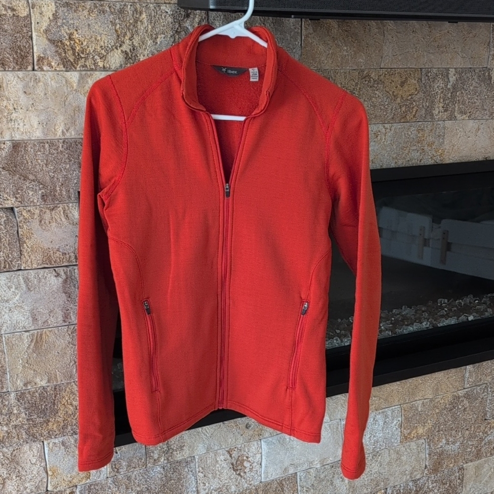 Ibex Women's Full Zip Size Small Sweater EUC like new